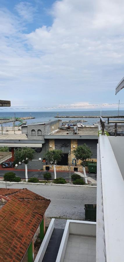 Apartmani Dedalus Paralía 外观 照片